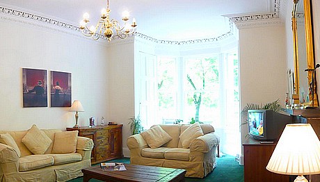 Contemporary Edinburgh Festival Accommodation