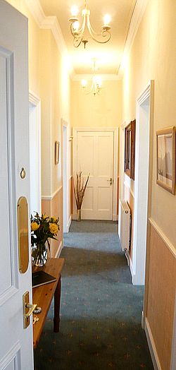 Elegant holiday apartments in Edinburgh